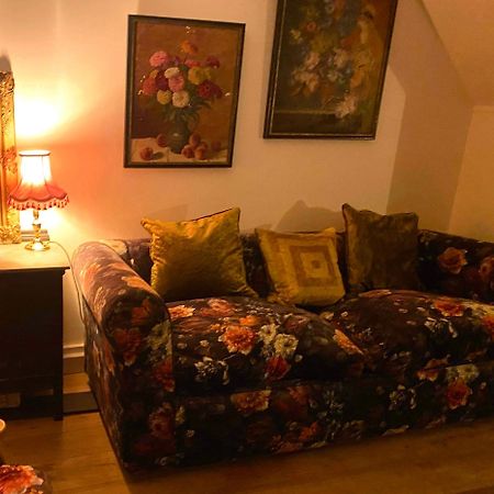 קרייסטצ'רץ' Stylish & Cosy Boutique Townhouse 1 Bedroom, 1 Sofa Bed - Sleeps 4 מראה חיצוני תמונה